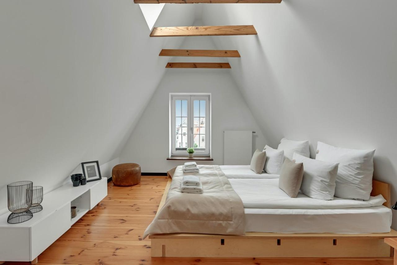 3-Level Apartment With A View Of St Mary'S Basilica By Downtown Apartments Gdansk Exterior photo